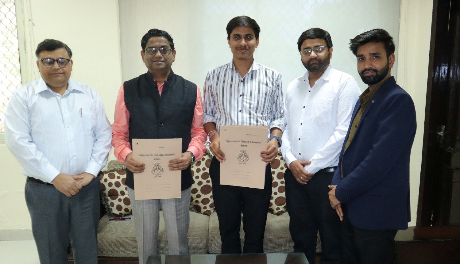 कौशल विकास को राजीव एकेडमी और ड्यूकैट नोएडा ने मिलाए हाथ