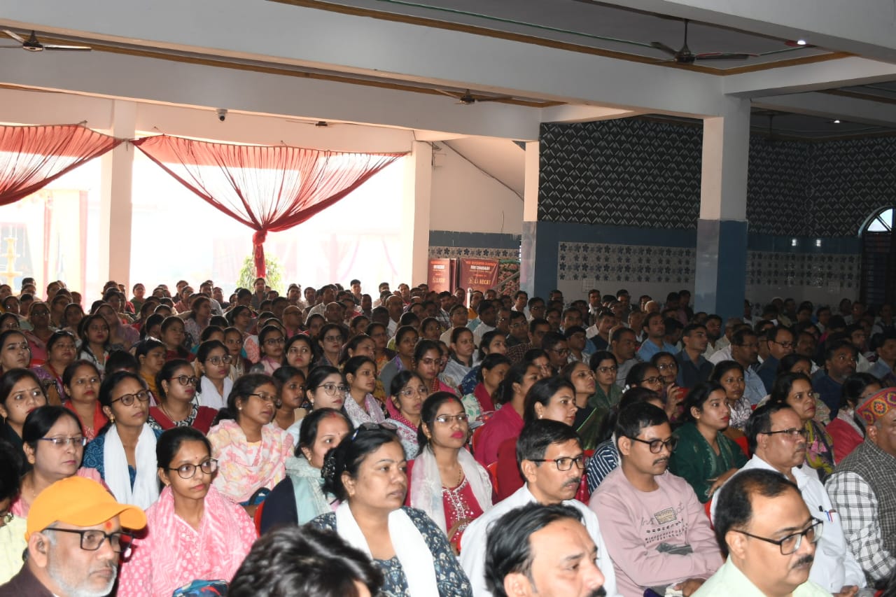 टूण्डला के एलएस रिसोर्ट में निर्वाचक नामावली के विशेष प्रगाढ़ पुनरीक्षण अभियान