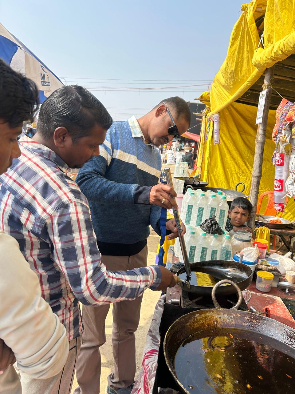 श्रद्धालुओं की सहूलियत सीएम योगी की सर्वोच्च प्राथमिकता, माघ मेले में फूड सेफ्टी के लिए तैनात है 'स्पेशल-17' टीम