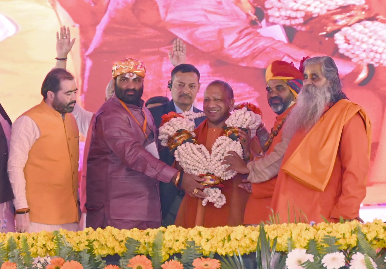 जो ये सपना देख रहे हैं, वे सड़-गल जाएंगे, हिंदुस्तान में कायदे में रहोगे तो फायदे में रहोगे: मुख्यमंत्री योगी