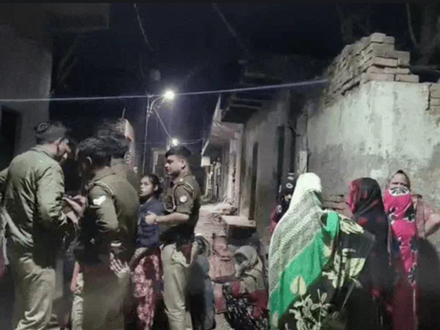 शराब के नशे में छोटे भाई ने ली बड़े भाई की जान, लोहे के सब्बल से उतारा मौत के घाट