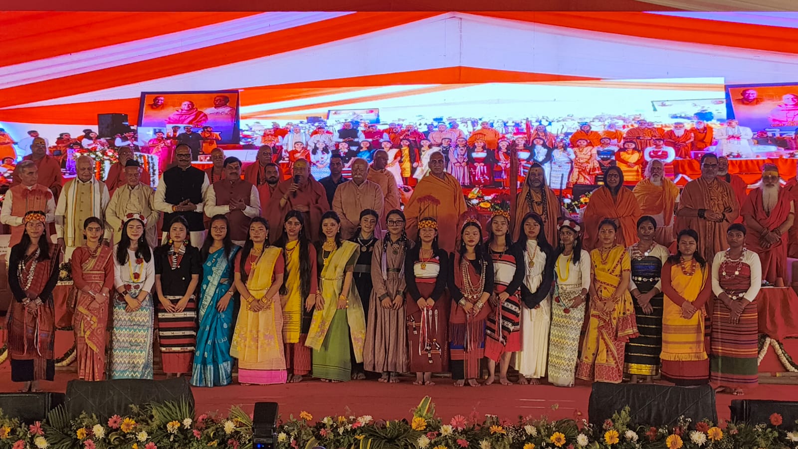 डॉ. मोहन भागवत ने किया 'जीवन दीप आश्रम' का लोकार्पण; कहा- "जीवन की चुनौतियों से लड़ें, हारें नहीं"