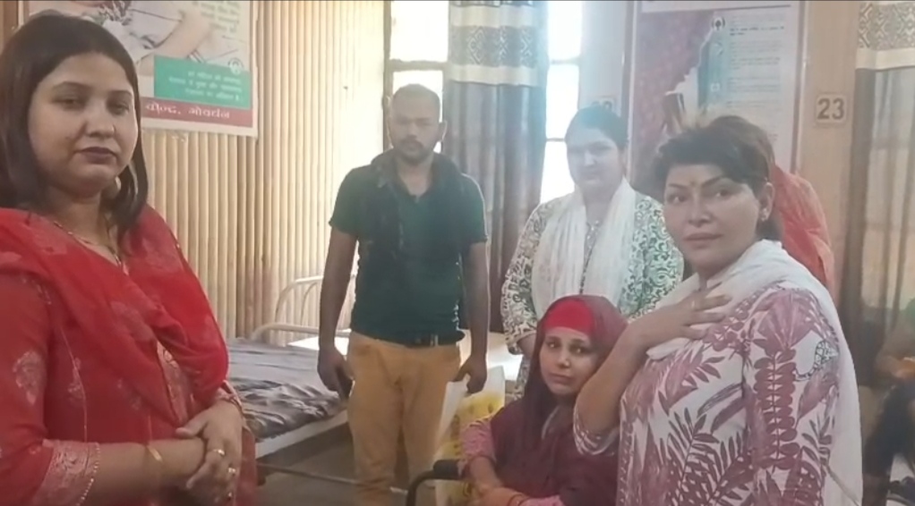 महिला ने एक साथ तीन बेटों को दिया जन्म, अस्पताल में उत्सव जैसा माहौल