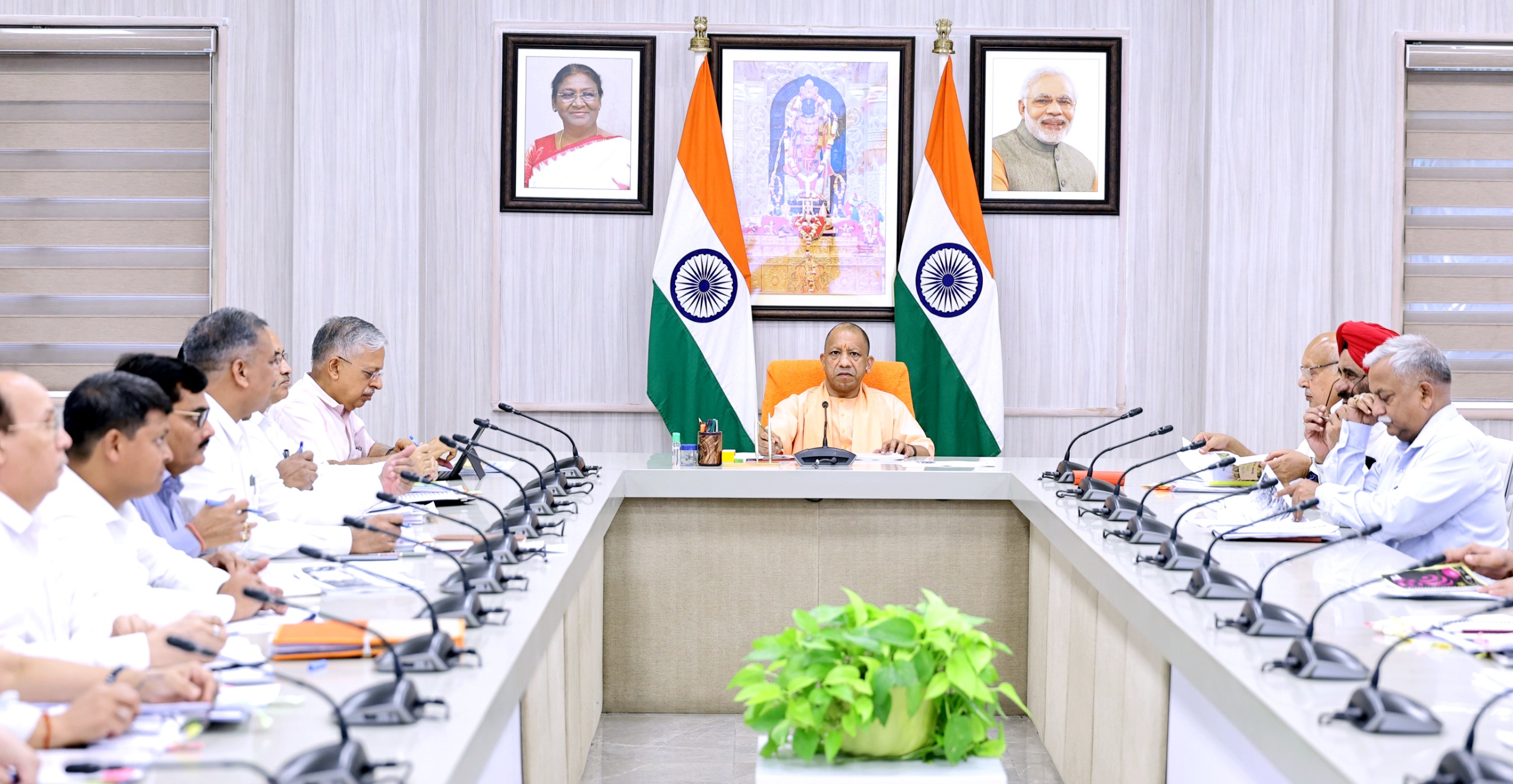 विकास खंडों में लगने वाली साप्ताहिक चौपालों के साथ किसान मेला का भी हो आयोजन: मुख्यमंत्री