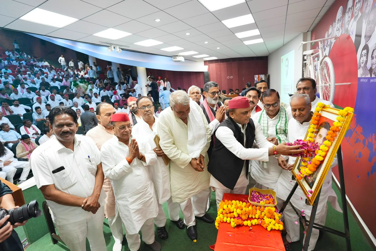 भाजपा पीडीए समाज के लोगों का हक छीन रही है: अखिलेश यादव