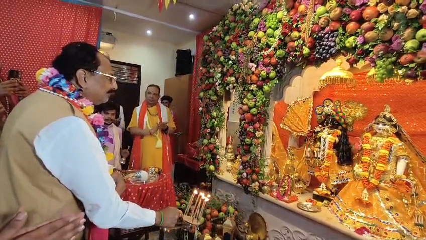वृंदावन में नील माधव मंदिर में श्रीकृष्ण जन्माष्टमी महोत्सव का भव्य समापन