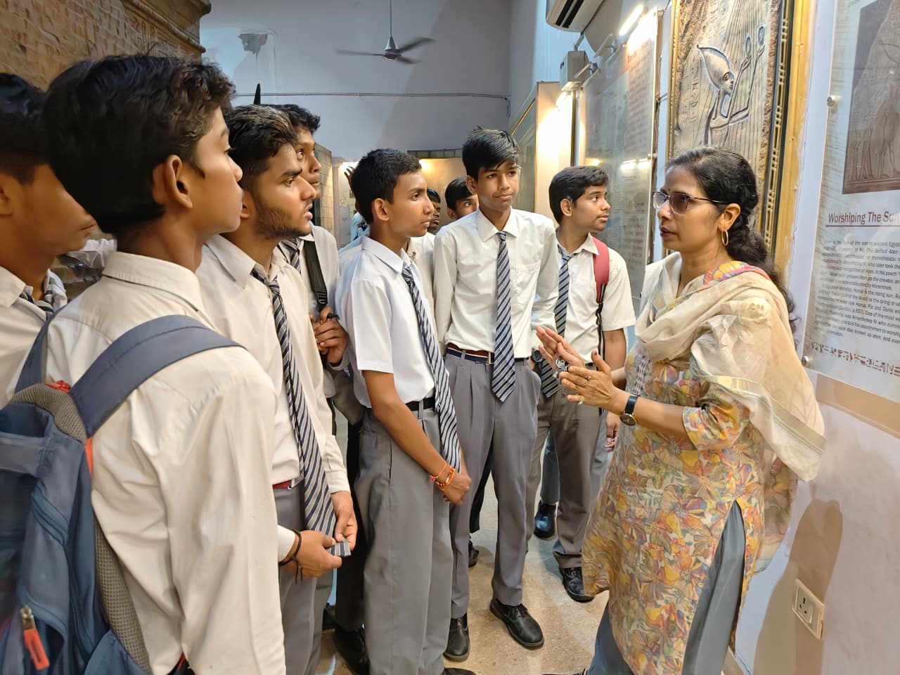 जेन जी को विरासत से जोड़ रही यूपी सरकार, संग्रहालयों में लगेगी विद्यार्थियों की पाठशाला