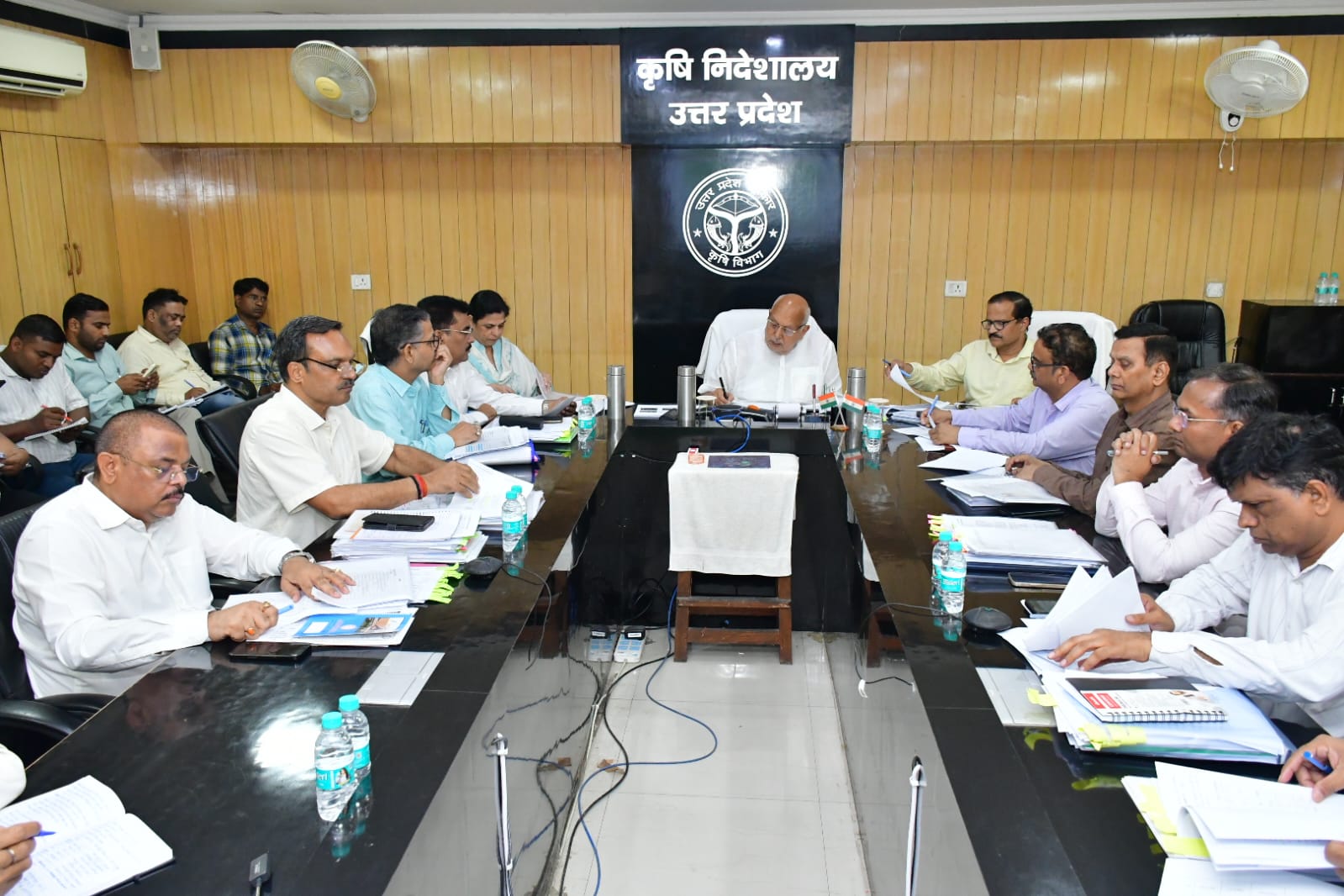 फसल क्षतिपूर्ति दावों का सर्वे कराकर किसानों को तेजी से करें भुगतान- कृषि मंत्री