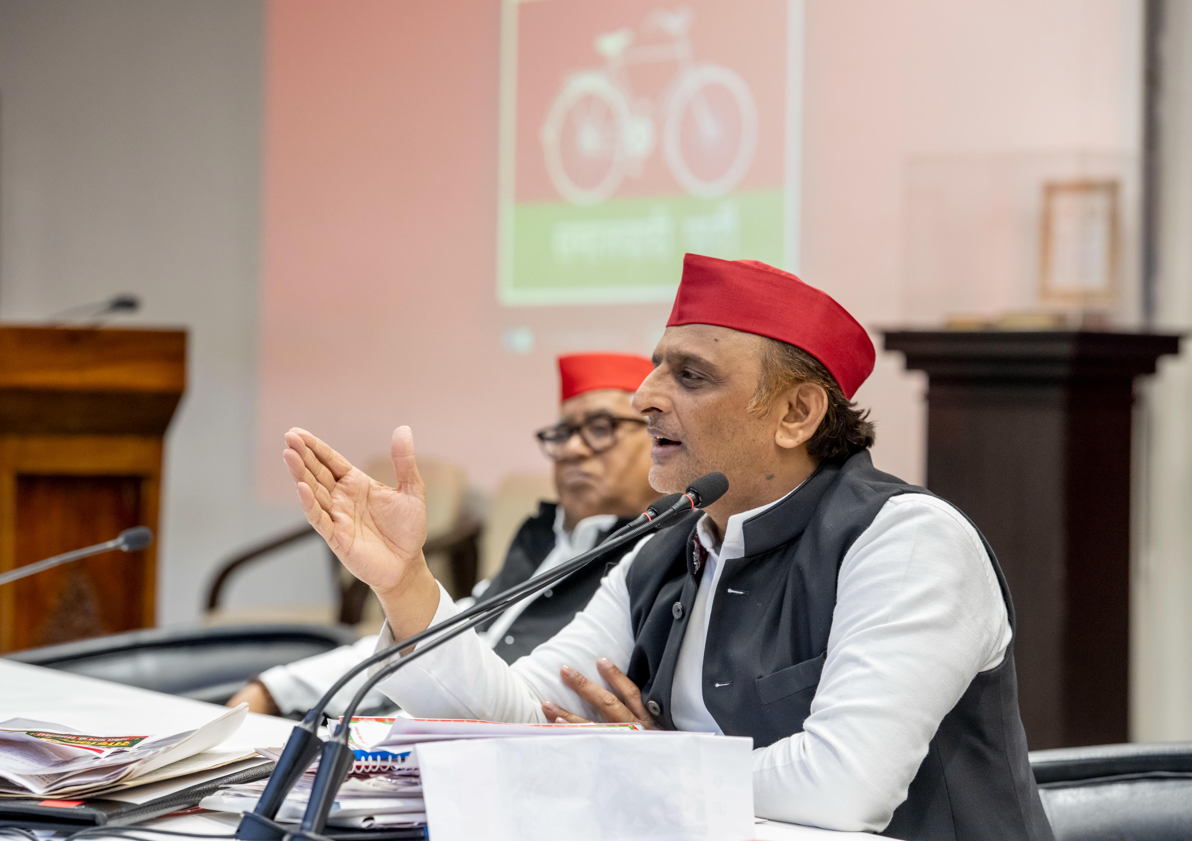 भाजपा फर्जी वोट को अपनी ताकत समझती है वोट चोरी बड़ा मुद्दा है: अखिलेश यादव