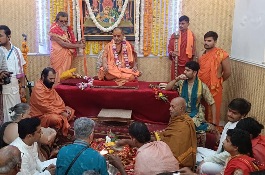 कात्यायनी पीठ पहुंचे जगद्गुरु शंकराचार्य स्वामी सदानन्द सरस्वती, देवी महात्म्य और भगवती की कृपा का किया वर्णन