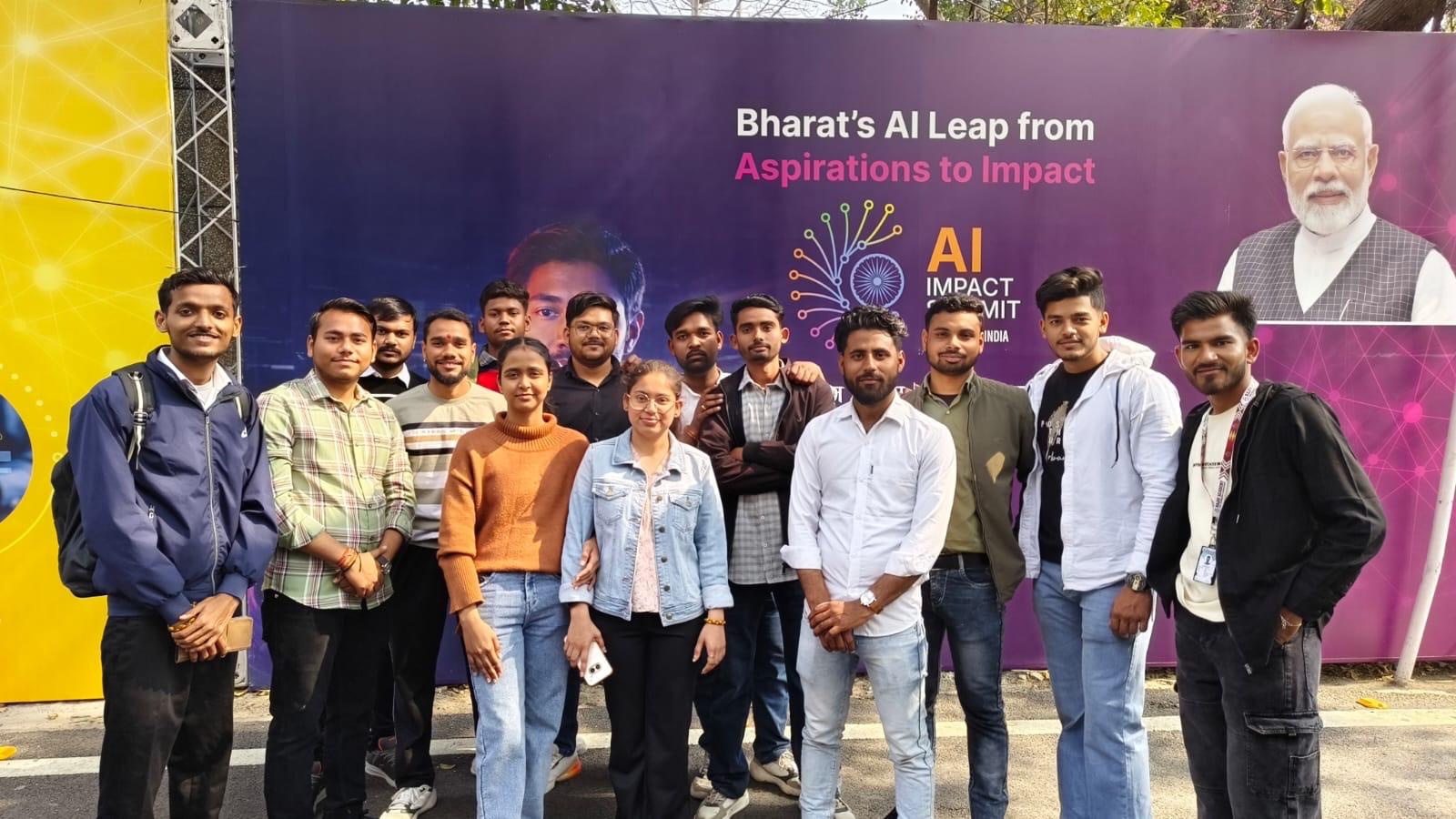 राजीव एकेडमी के एमसीए विद्यार्थियों ने कृत्रिम बुद्धिमत्ता की महत्ता को समझा