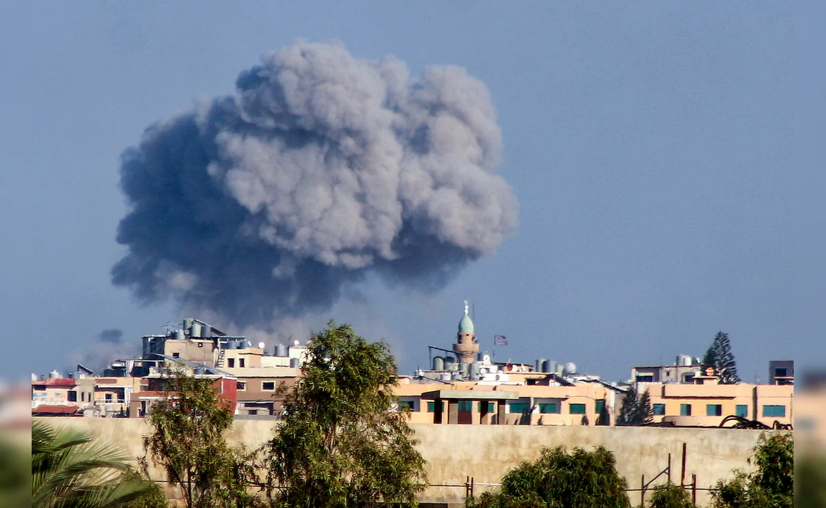 अमेरिका-इजराइल का ईरान पर हमला, 40 छात्राओं की मौत